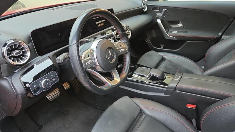 Mercedes Classe a IV 200 163 7g-Dct Amg Line - Automatique Toit ouvrant