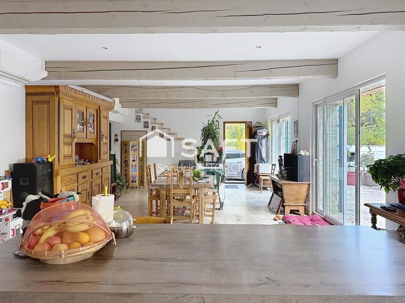 Maison - 170 m² - 6 pièces