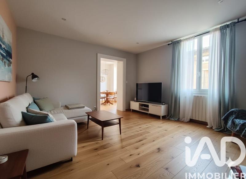 Appartement - 116 m² - 8 pièces