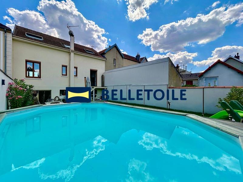 Maison - 140 m² - 6 pièces