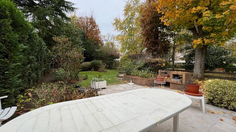 Maison - 96 m² - 5 pièces