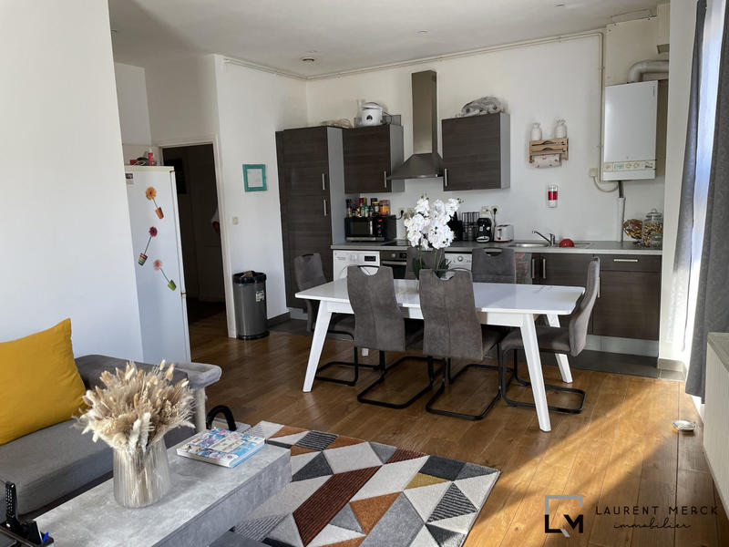 Appartement - 77 m² - 4 pièces