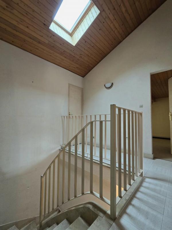 Maison d'architecte - 282 m² - 11 pièces