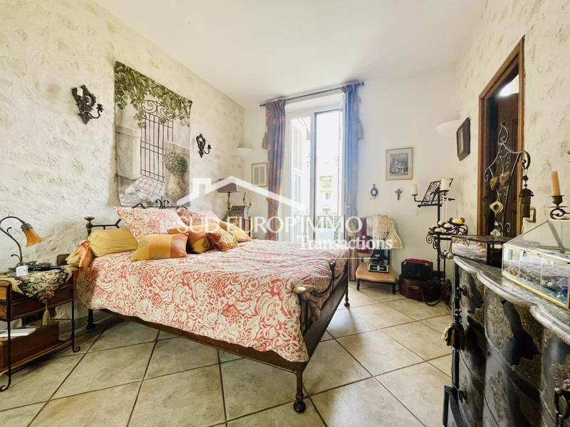 Appartement - 79 m² - 4 pièces