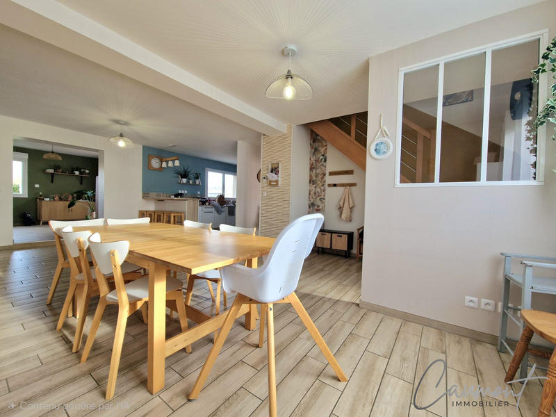 Maison - 177 m² - 7 pièces