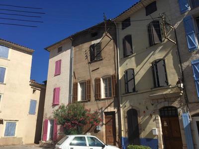 Maison de village - 350 m² - 11 pièces