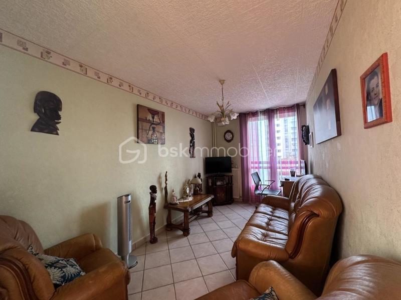 Appartement - 74 m² - 3 pièces