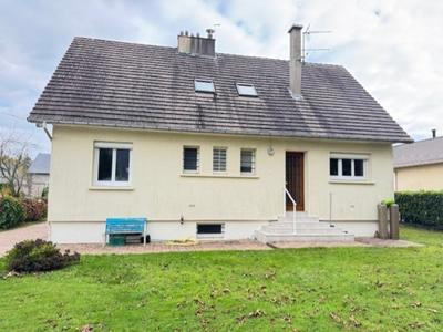 Maison - 134 m² - 7 pièces