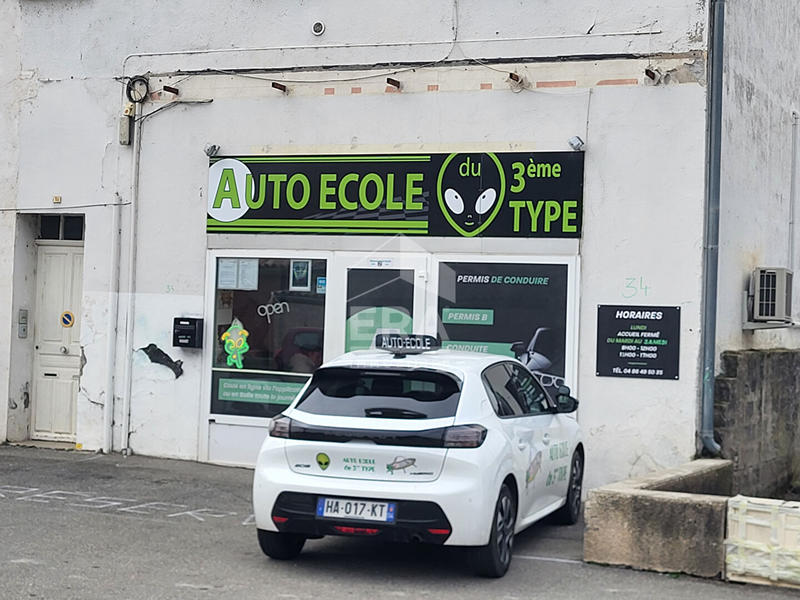 Local commercial - 50 m² - 2 pièces