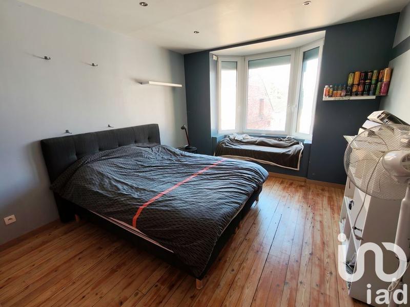 Maison - 235 m² - 8 pièces