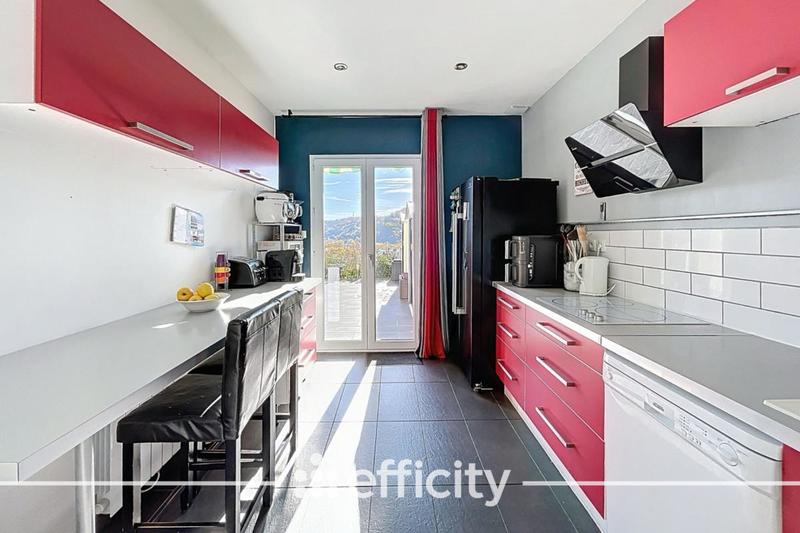 Maison - 134 m² - 5 pièces