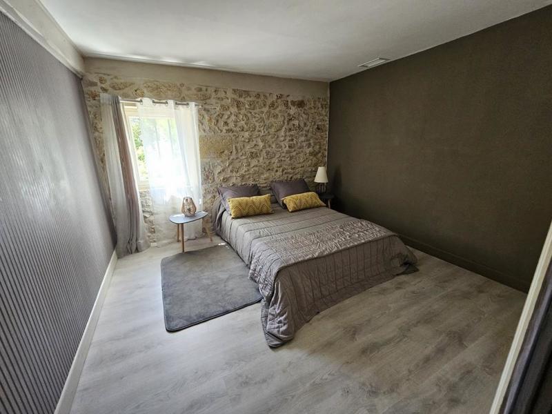 Moulin - 240 m² - 8 pièces