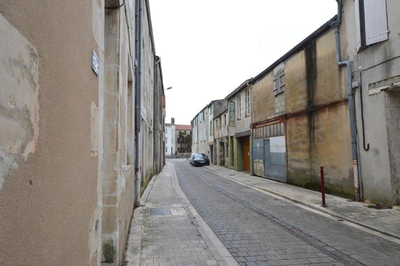 Immeuble - 300 m² - 6 pièces