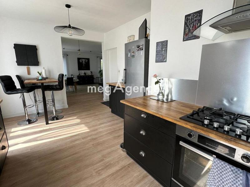 Maison - 135 m² - 5 pièces