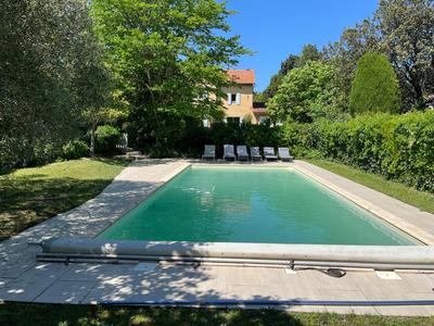 Maison - 185 m² - 7 pièces