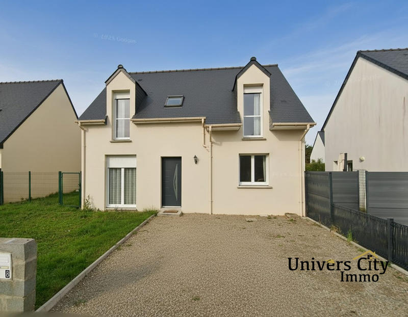 Maison - 103 m² - 5 pièces