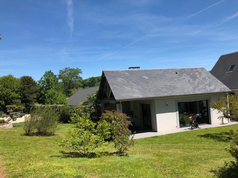 Maison - 228 m² - 7 pièces