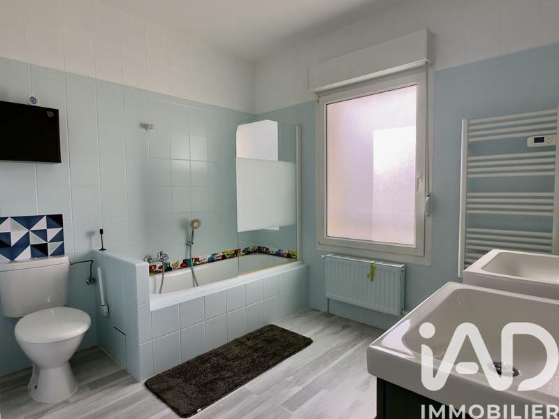 Maison - 140 m² - 6 pièces