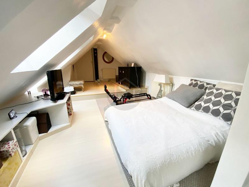 Duplex - 131 m² - 6 pièces