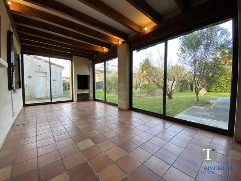 Maison - 215 m² - 7 pièces