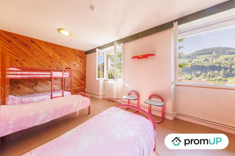 Local d'activités - 540 m² - 26 pièces