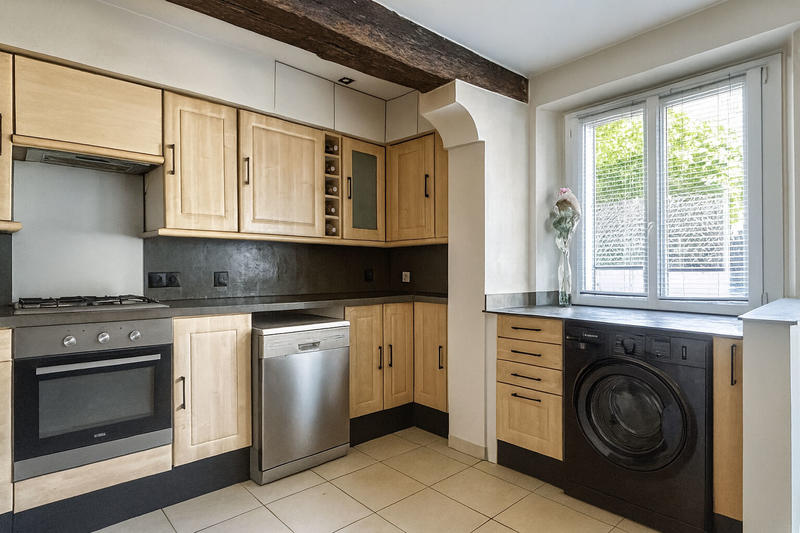 Maison - 88 m² - 4 pièces