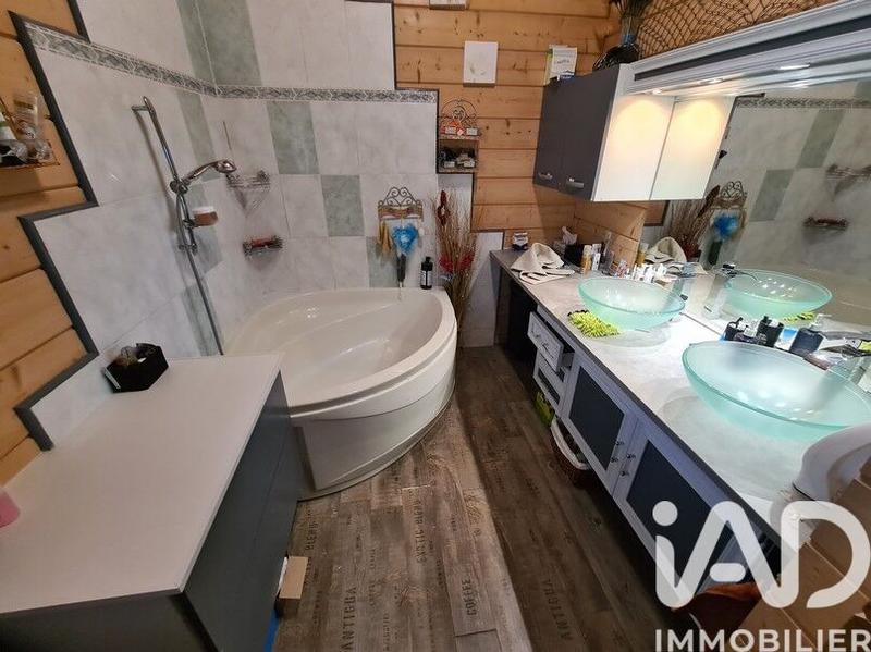 Maison - 122 m² - 6 pièces