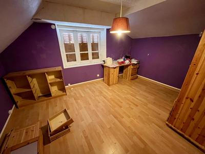 Maison - 97 m² - 5 pièces