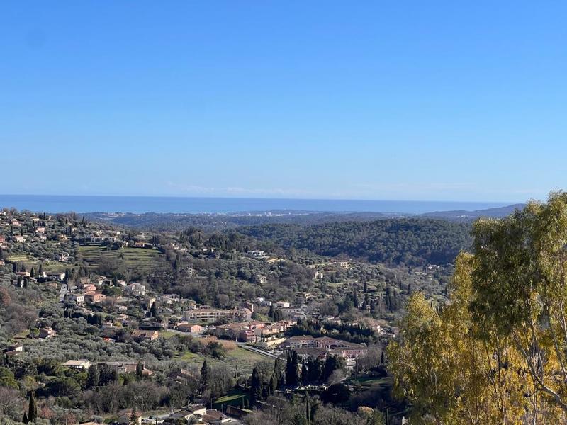 Maison - 360 m² - 8 pièces