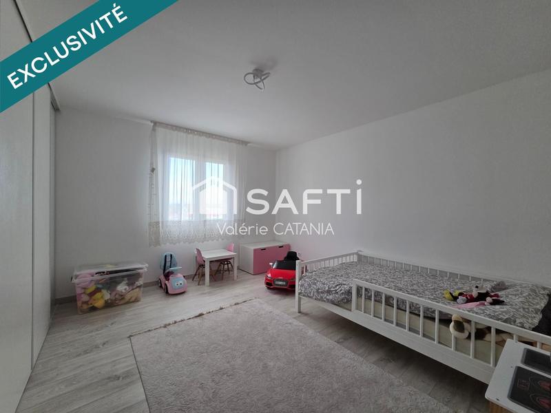 Appartement - 111 m² - 4 pièces