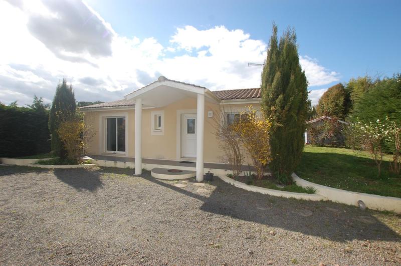 Maison - 80 m² - 4 pièces