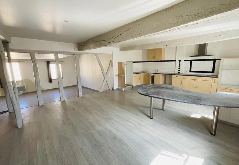 Appartement - 104 m² - 3 pièces