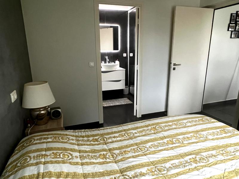 Maison - 196 m² - 7 pièces