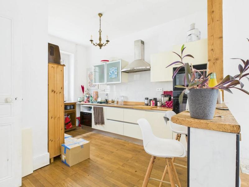 Maison - 123 m² - 6 pièces