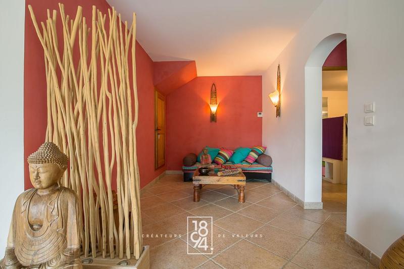 Maison - 162 m² - 5 pièces