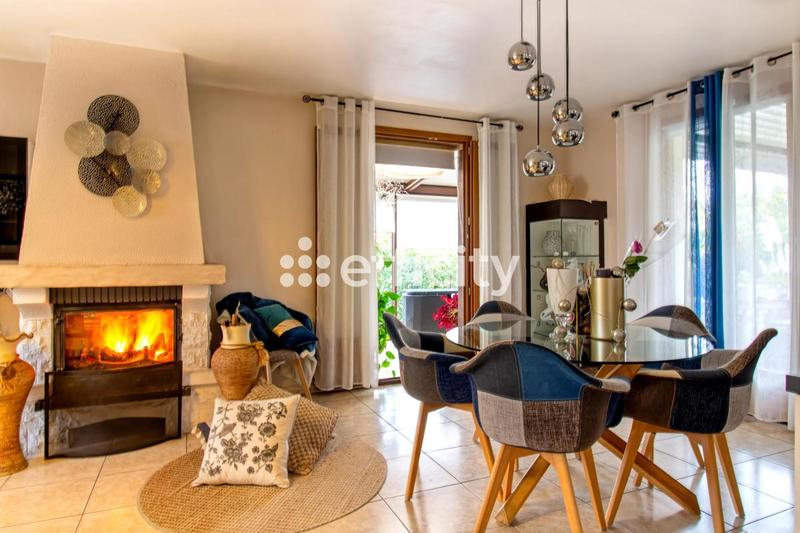 Maison - 116 m² - 5 pièces