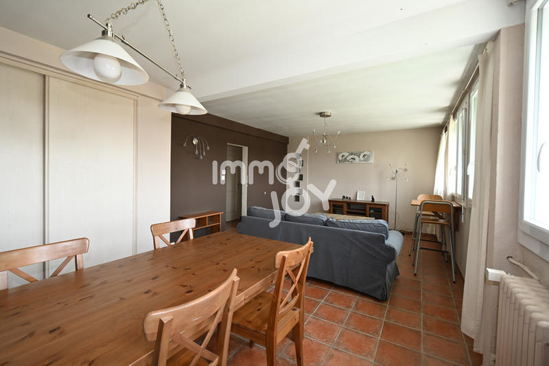 Appartement - 72 m² - 3 pièces