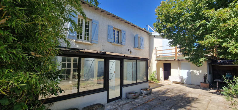 Maison - 175 m² - 8 pièces
