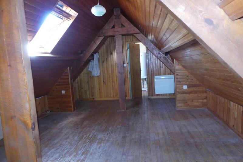 Maison traditionnelle - 95 m² - 4 pièces