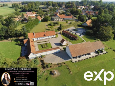 Maison - 466 m² - 18 pièces