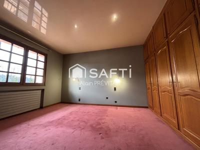 Maison - 157 m² - 5 pièces
