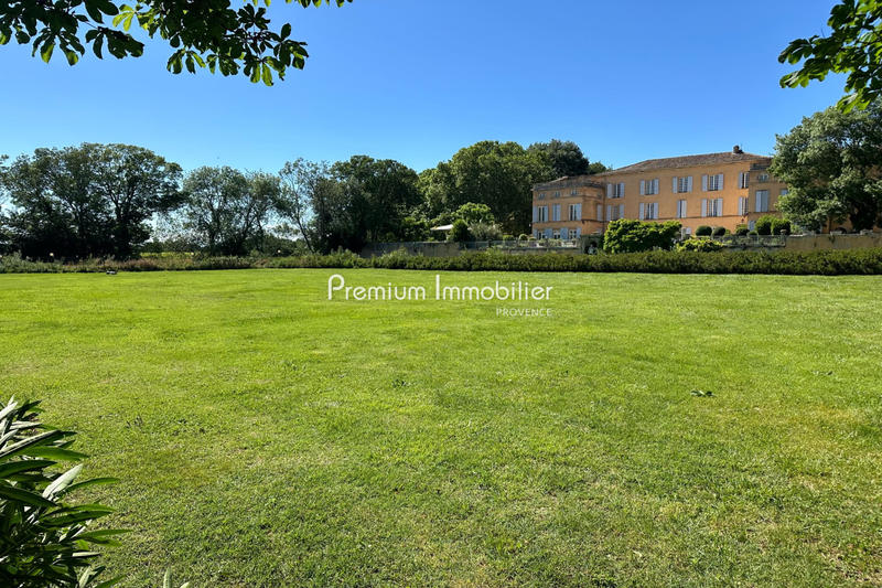 Bastide - 1 700 m²