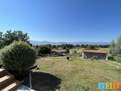 Maison - 215 m² - 7 pièces