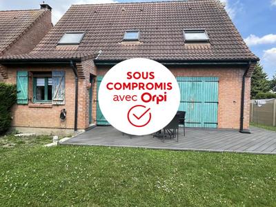 Maison - 95 m² - 5 pièces