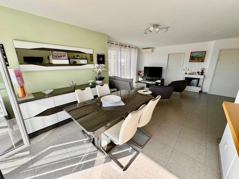 Appartement - 91 m² - 4 pièces