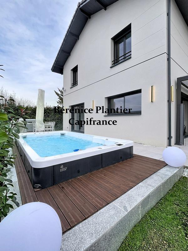 Maison - 123 m² - 5 pièces
