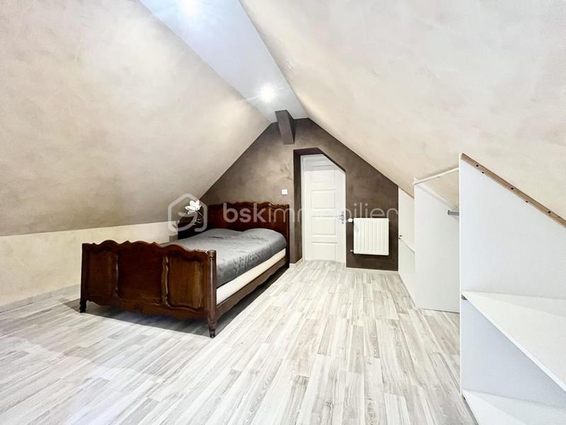 Maison de campagne - 260 m² - 7 pièces