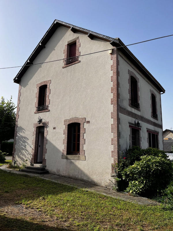 Maison - 120 m² - 6 pièces