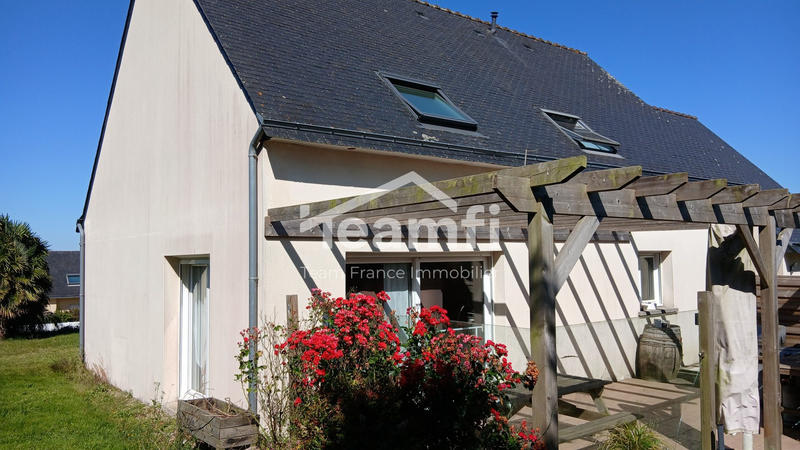 Maison contemporaine - 136 m² - 5 pièces