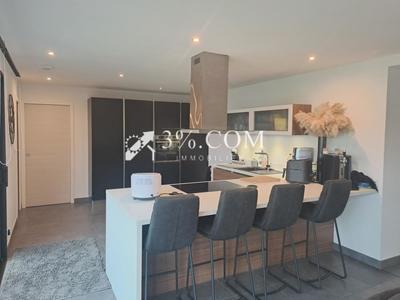 Maison - 145 m² - 8 pièces